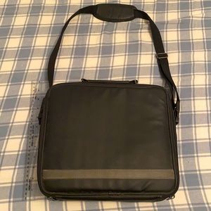 ✅ VINTAGE Messenger Bag Shoulder Strap Padded Case Utility Zip Bags Modern Black